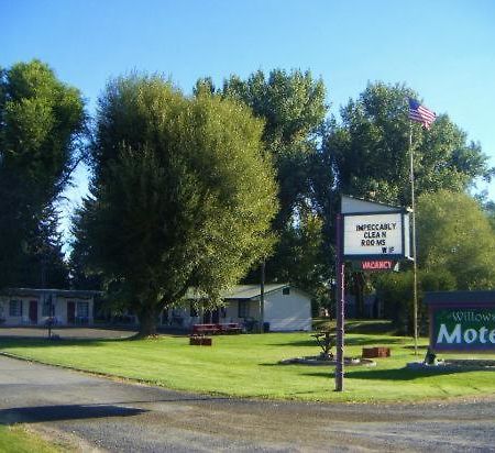 The Willows Motel Wilbur Ngoại thất bức ảnh